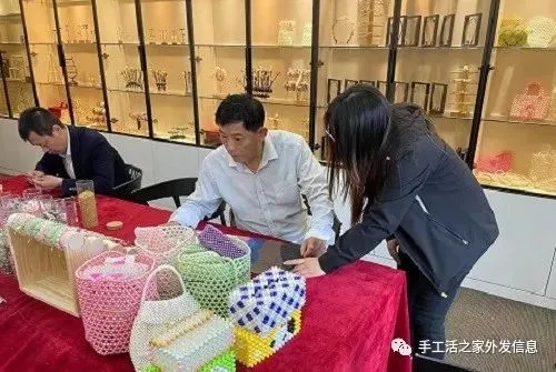 国际礼品厂如何实现手工赚钱（赚钱的手工制品推荐）