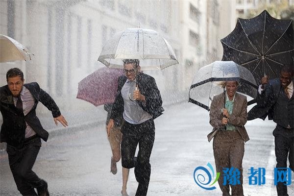 下雨后如何在家赚钱？雨天创业的十大赚钱项目