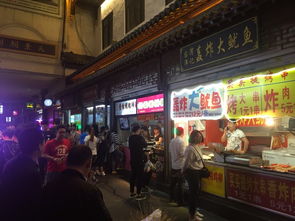 档口加盟小吃店费用多少（开一家小吃店需要多少资金）