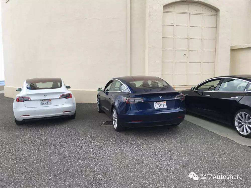 买个特斯拉model3吧 特斯拉model 3该不该买