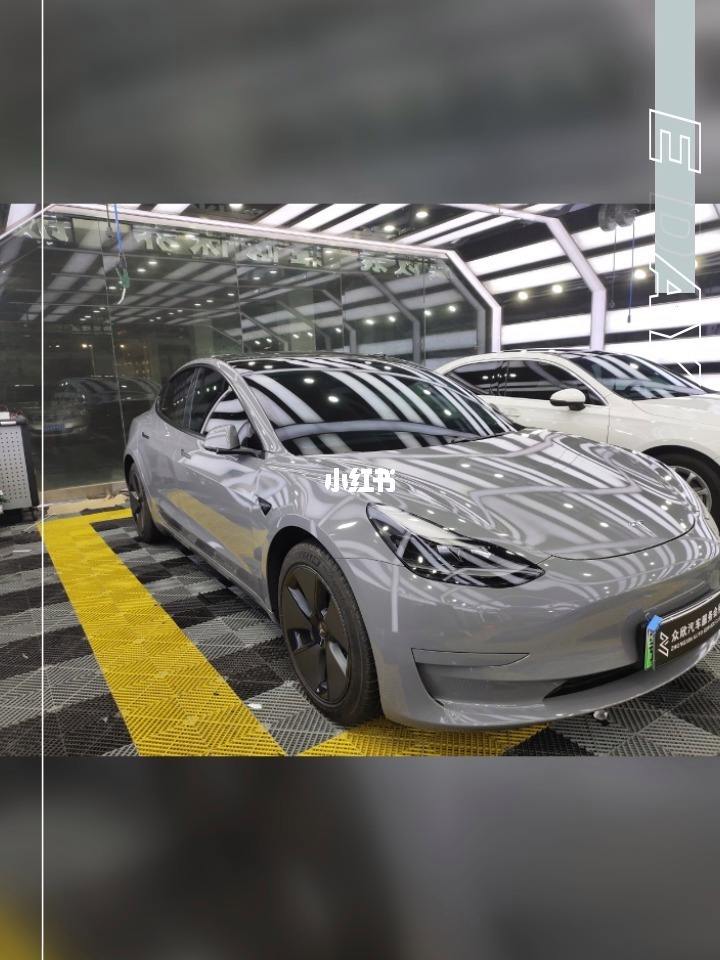 偶遇model3纳多灰 特斯拉model3纳多灰