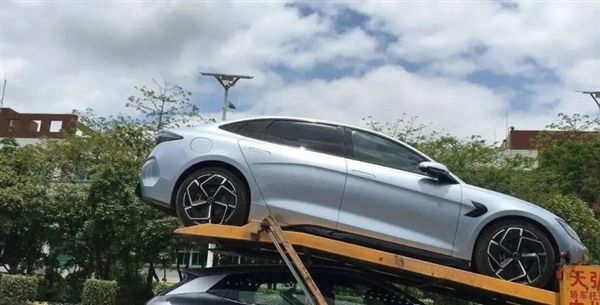 海豹model3 海豹model3对比