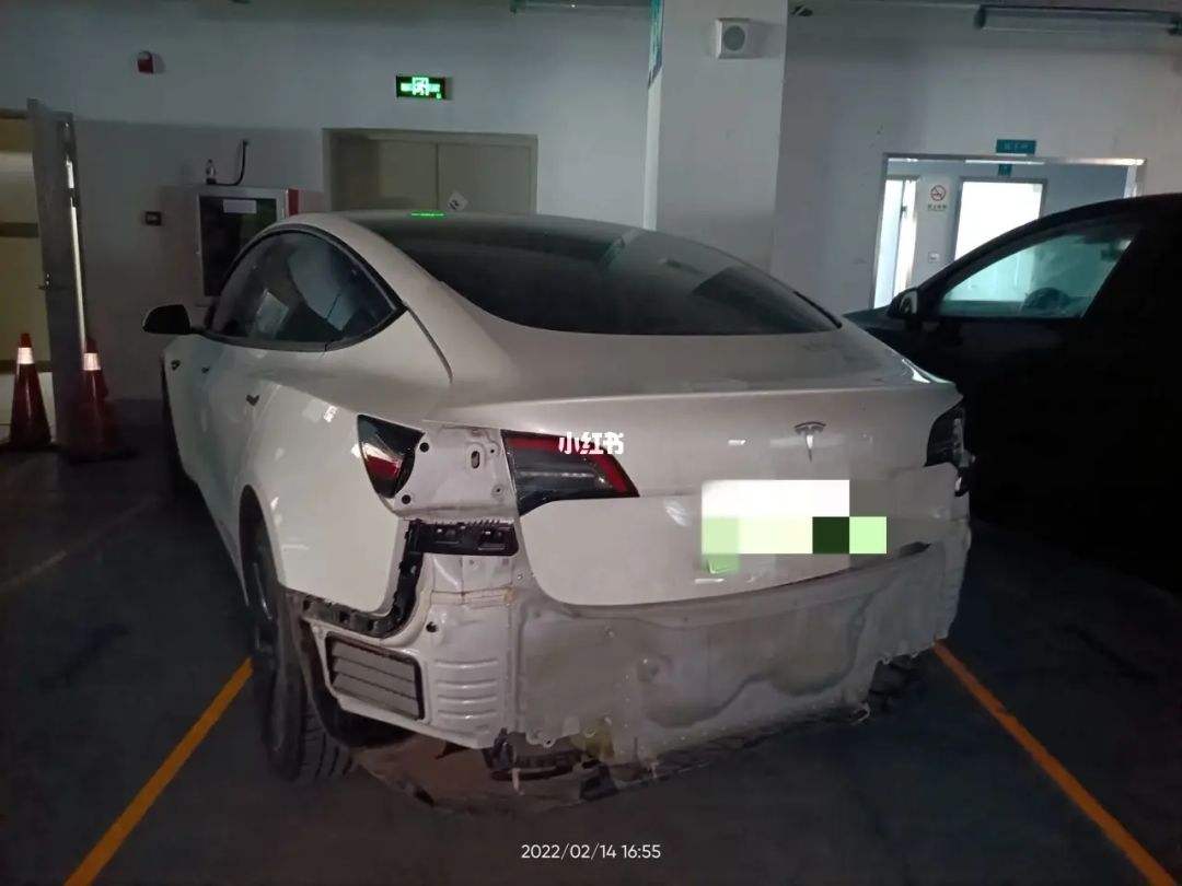 model3车门钣金 model3怎么解锁旁边车门