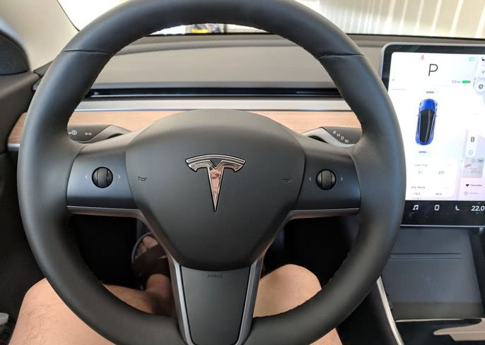 为什么model3那么晒 特斯拉model3夏天晒吗