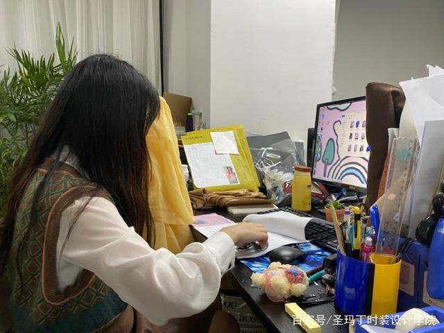 设计师助理工资 美工设计师工资一般多少