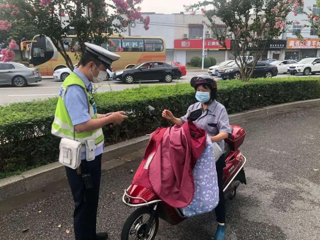 骑超标电动车怎么处罚 骑超标电动车怎么处罚的