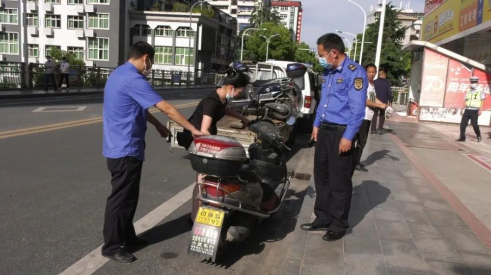 摩托车乱停乱放的处罚 摩托车乱停乱放的处罚依据